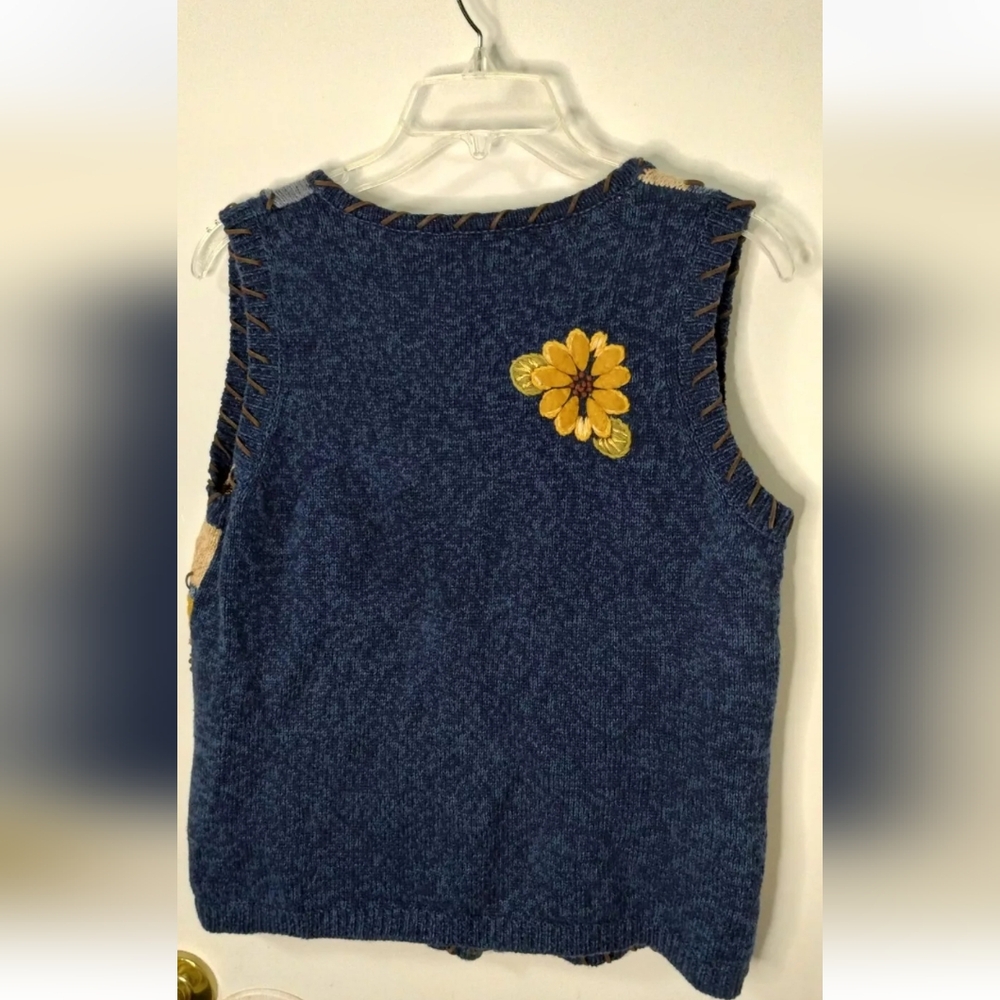 Vintage Star Blue Originale Studio Small Sunflower Embroidered Patchwork Vest - Picture 5 of 8